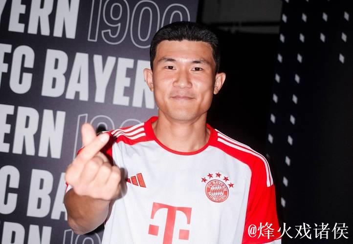 那不勒斯官宣签下金玟哉 启动2000万欧买断条款 那不勒斯官宣签下金玟哉 启动2000万欧买断条款
